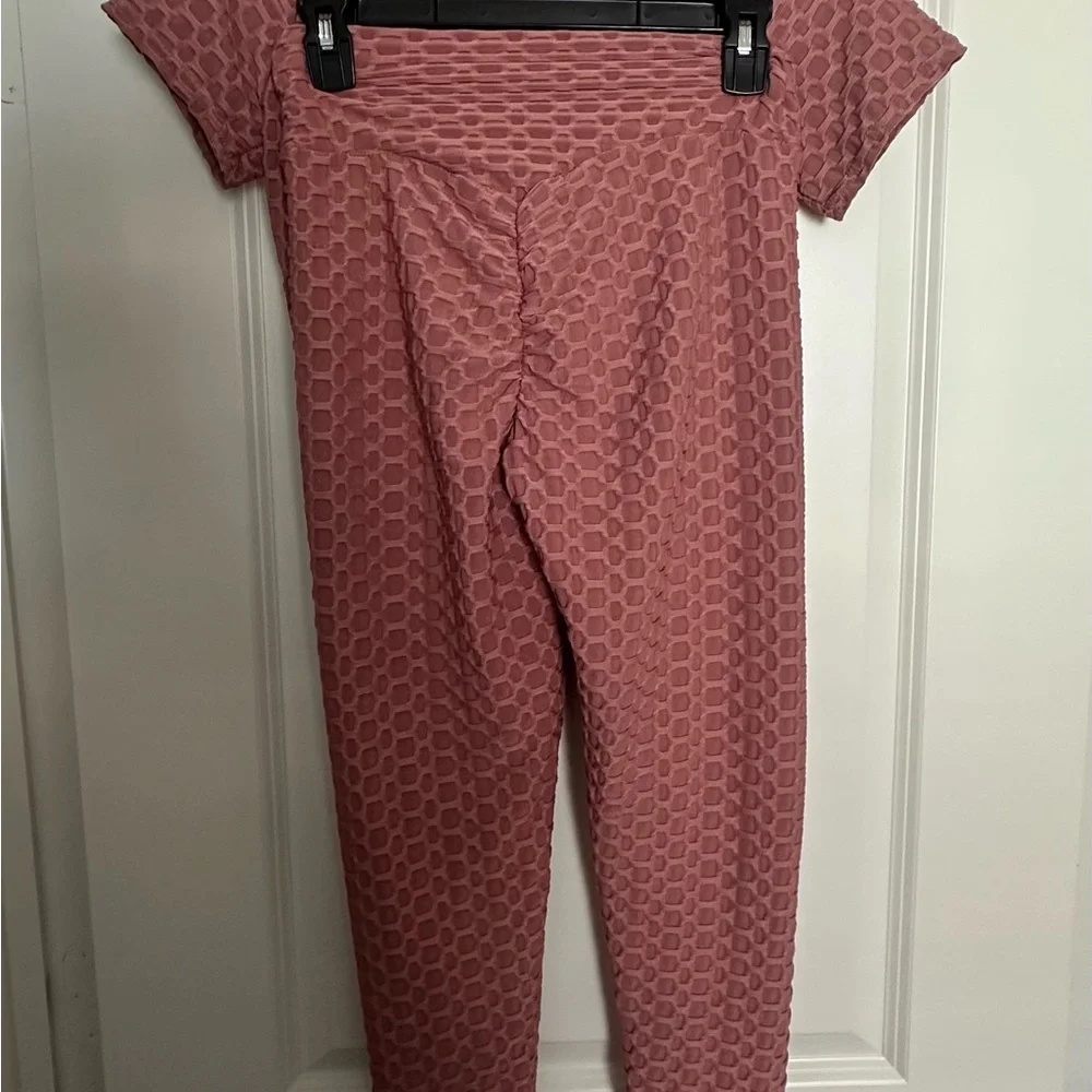 Two-Piece Textured Tie-Front Loungewear Set - Dusty Rose (M) - Picture 2 of 4